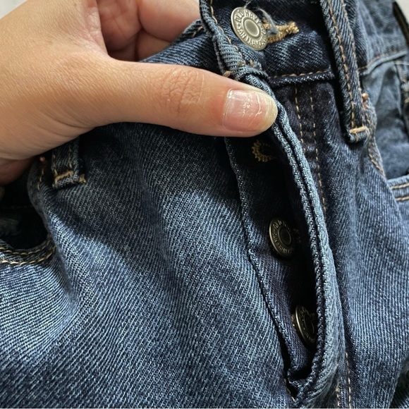 Old Navy NWT Dark Wash Distressed High-Rise Slouchy Straight Jeans - Picture 8 of 11